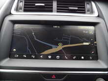 Jaguar E-PACE D240 R-Dynamic SE - U10835