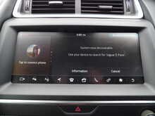 Jaguar E-PACE D240 R-Dynamic SE - U10835