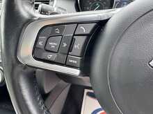 Jaguar E-PACE D240 R-Dynamic SE - U10835