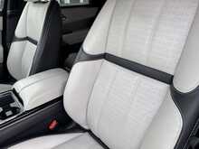 Land Rover Range Rover Velar D180 R-Dynamic HSE - U10836