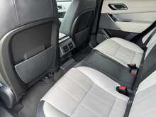 Land Rover Range Rover Velar D180 R-Dynamic HSE - U10836