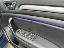 Renault Megane Blue dCi Iconic - U10855
