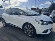 Renault Scenic Blue dCi Signature - U10857