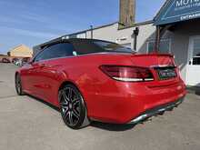 Mercedes-Benz E Class E350d V6 BlueTEC AMG Line - U10877