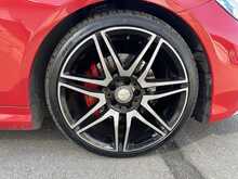 Mercedes-Benz E Class E350d V6 BlueTEC AMG Line - U10877