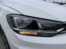 Volkswagen Touran TDI R-Line - U10881