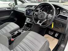 Volkswagen Touran TDI R-Line - U10881