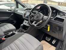 Volkswagen Touran TDI R-Line - U10881