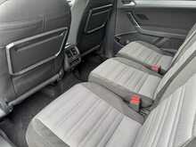 Volkswagen Touran TDI R-Line - U10881