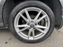 Audi Q2 TDI S line - U10884