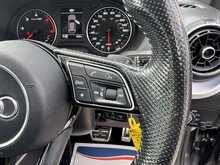 Audi Q2 TDI S line - U10884