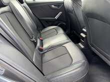 Audi Q2 TDI S line - U10884