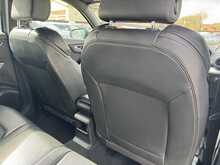 Audi Q2 TDI S line - U10884