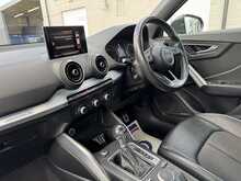 Audi Q2 TDI S line - U10884