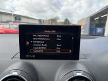 Audi Q2 TDI S line - U10884