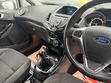 Ford Fiesta Zetec - U10886