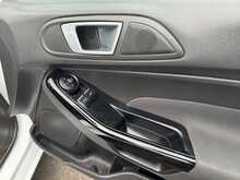 Ford Fiesta Zetec - U10886