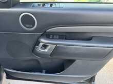 Land Rover Discovery SD V6 HSE Luxury - U10898