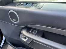 Land Rover Discovery SD V6 HSE Luxury - U10898