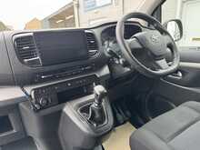 Toyota PROACE Verso D Shuttle - U10902