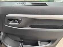 Toyota PROACE Verso D Shuttle - U10902