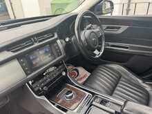 Jaguar XF d Portfolio - U10908