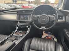 Jaguar XF d Portfolio - U10908