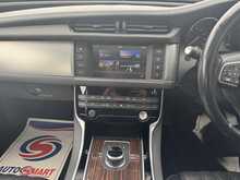 Jaguar XF d Portfolio - U10908