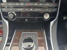 Jaguar XF d Portfolio - U10908