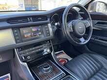 Jaguar XF d Portfolio - U10908