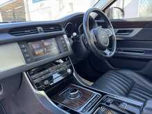 Jaguar XF d Portfolio - U10908