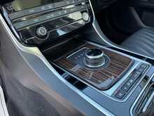 Jaguar XF d Portfolio - U10908