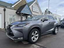 Lexus NX 300h Premier - U10914