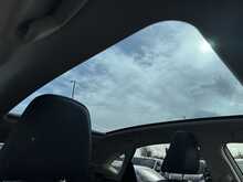 Lexus NX 300h Premier - U10914