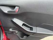 Ford Fiesta T EcoBoost ST-Line - U10916