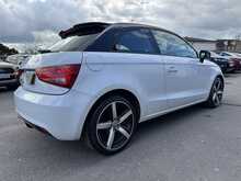 Audi A1 TDI Amplified Edition - U10927