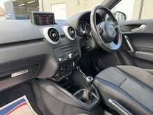 Audi A1 TDI Amplified Edition - U10927