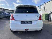 Suzuki Swift SZ-L - U10929