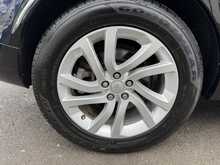 Land Rover Discovery SD V6 HSE - U10932