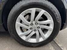 Land Rover Discovery SD V6 HSE - U10932