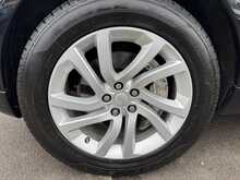 Land Rover Discovery SD V6 HSE - U10932