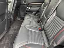Land Rover Discovery SD V6 HSE - U10932
