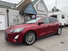 Ford Focus T EcoBoost Titanium X - U10936