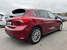 Ford Focus T EcoBoost Titanium X - U10936