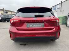 Ford Focus T EcoBoost Titanium X - U10936