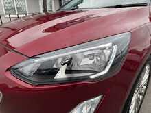 Ford Focus T EcoBoost Titanium X - U10936