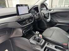 Ford Focus T EcoBoost Titanium X - U10936