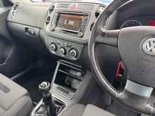 Volkswagen Tiguan TDI Sport - U10937