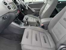 Volkswagen Tiguan TDI Sport - U10937