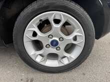 Ford Fiesta Zetec - U10940